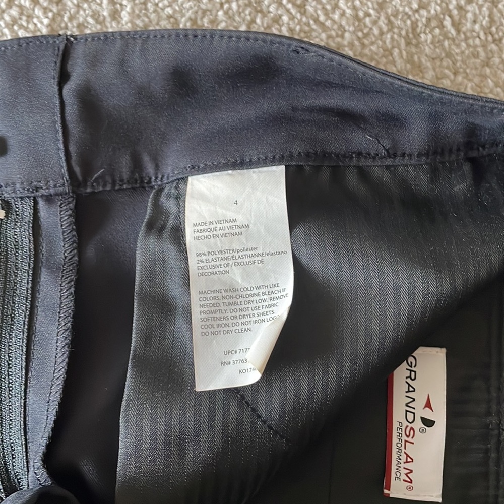 New Golf Black Shorts - Picture 3 of 4